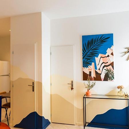 Roma Reva: Design Et Home Cinema Nimes Bagian luar foto